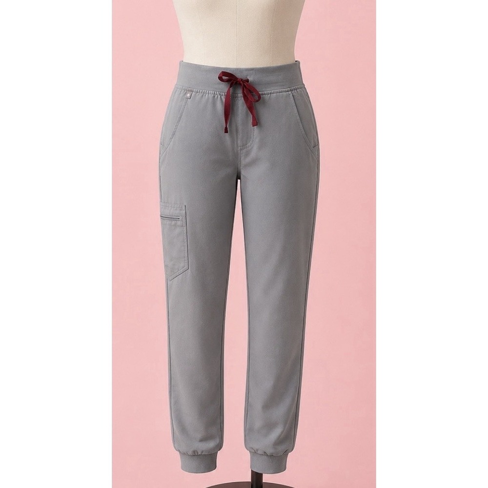 FIGS Women's Gray Size Medium Petite Zamora Joggers Scrubs Pants Bottoms